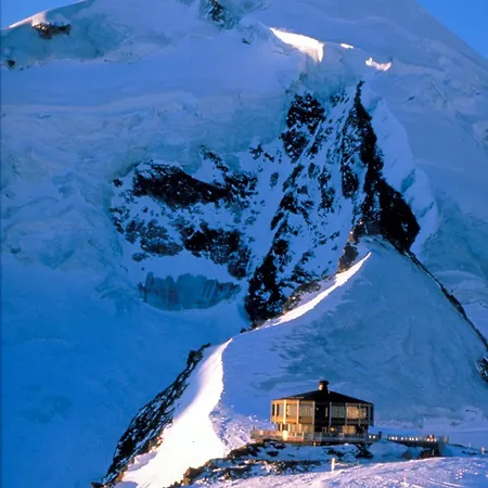 דירה Holidays - Residenz Chateau *