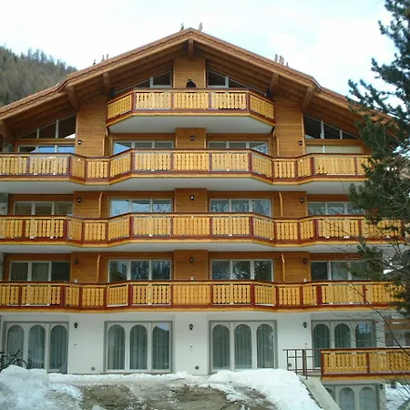 דירה Holidays - Residenz Chateau *